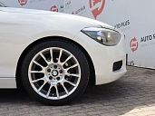 BMW 1 серии, 2012г., задний привод, автомат