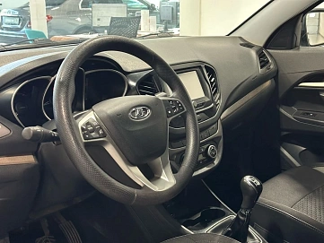 Lada (ВАЗ) Vesta, 2018г, передний привод, механика