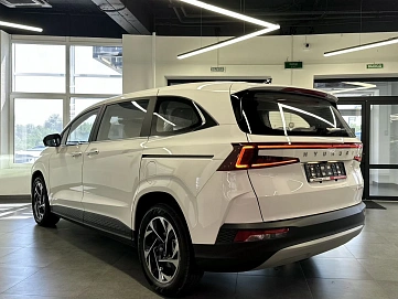 Hyundai Custin, 2025г, передний привод, автомат