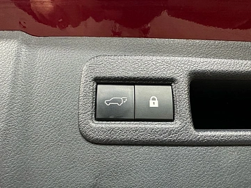 Lexus NX, 2017г, полный привод, вариатор