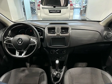 Renault , 2021г., передний привод, вариатор