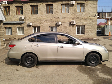 Nissan , 2015г., передний привод, механика