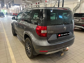 Skoda Yeti, 2015г., передний привод, автомат