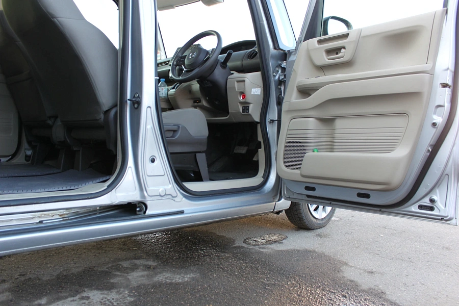 Honda N-BOX, 2019г., полный привод, вариатор