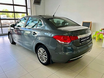Citroen C4, 2015г, передний привод, автомат