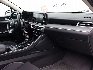 Kia K5, 2021г, передний привод, автомат
