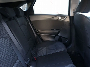 Kia Ceed, 2020г, передний привод, автомат