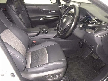 Toyota Harrier, 2022г, полный привод, вариатор