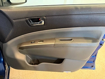 Toyota Prius, 2009г, передний привод, автомат