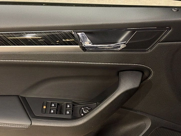 Skoda Superb, 2025г, передний привод, робот