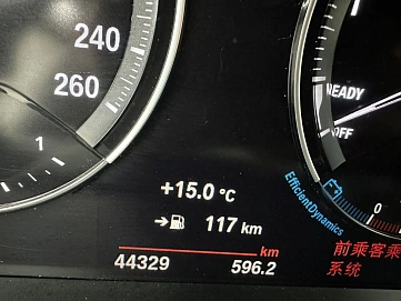 BMW 1 серии, 2021г, передний привод, робот