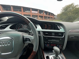 Audi A4, 2010г, полный привод, автомат