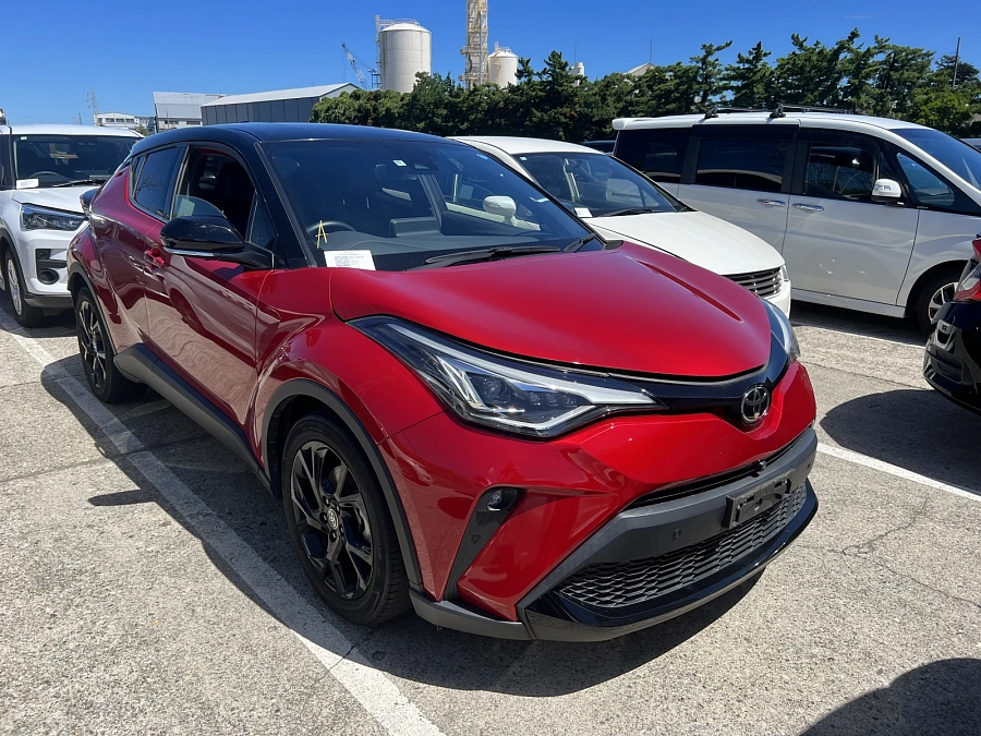 Toyota C-HR, 2020г., передний привод, вариатор