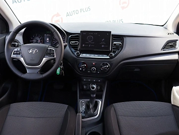 Hyundai Solaris, 2020г, передний привод, автомат