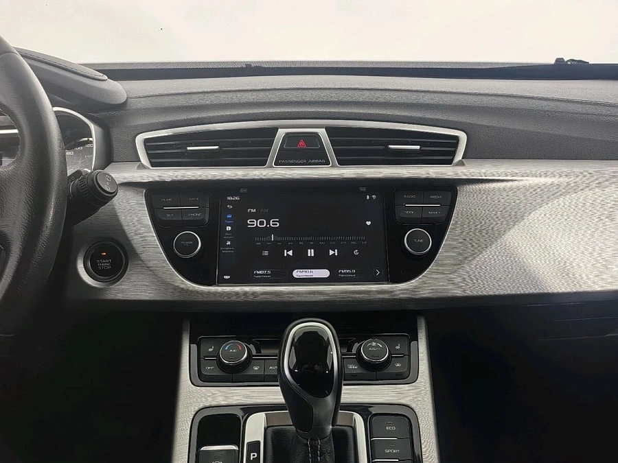 Geely Atlas, 2019г., передний привод, автомат