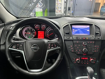 Opel Insignia, 2013г, передний привод, автомат