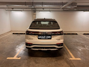 Volkswagen Tayron, 2024г, полный привод, робот
