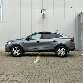 Renault Arkana, 2019г, передний привод, вариатор