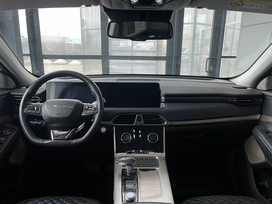 EXEED , 2022г., полный привод, робот