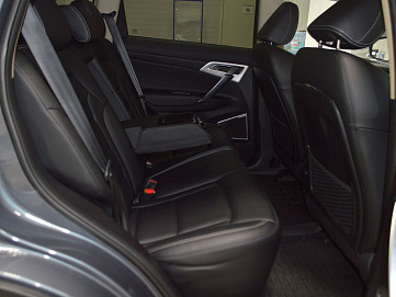 Geely Atlas, 2020г, передний привод, автомат