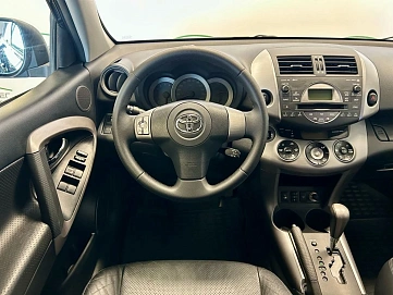Toyota RAV4, 2008г, передний привод, автомат