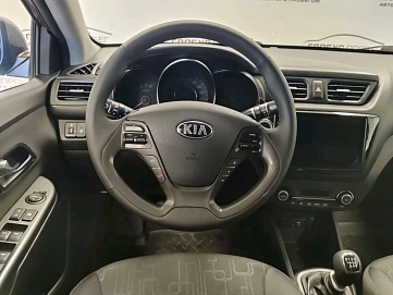 Kia Rio, 2015г, передний привод, механика