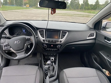 Hyundai Solaris, 2019г, передний привод, автомат