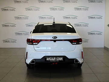 Kia Rio, 2021г, передний привод, автомат