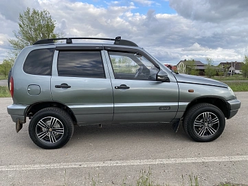Chevrolet Niva, 2006г, полный привод, механика