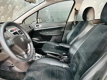 Peugeot 307, 2006г, передний привод, автомат