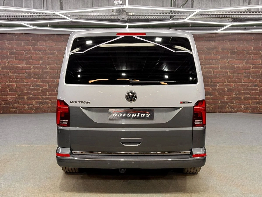 Volkswagen Multivan, 2022г., полный привод, робот
