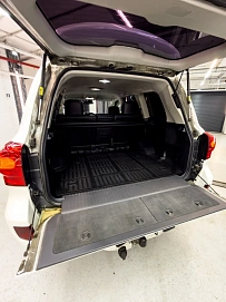 Toyota Land Cruiser, 2014г, полный привод, автомат