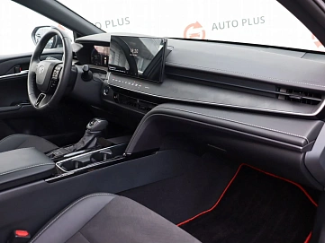 Toyota Camry, 2024г, передний привод, вариатор