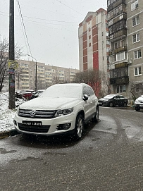 Volkswagen Tiguan, 2012г, полный привод, автомат