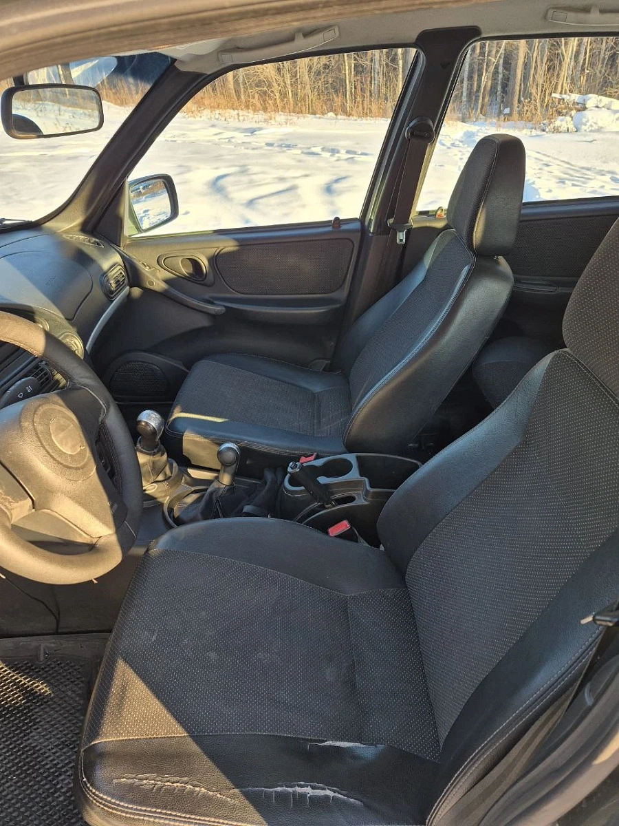 Chevrolet Niva, 2014г., полный привод, механика