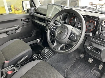 Suzuki Jimny, 2022г, полный привод, механика