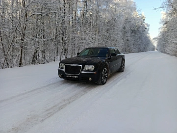 Chrysler 300C, 2010г, задний привод, автомат