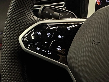 Volkswagen Tiguan, 2025г, полный привод, робот