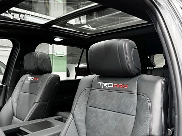 Toyota Sequoia, 2025г, полный привод, автомат
