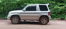 Mitsubishi Pajero iO, 2001г., полный привод, автомат