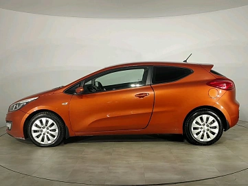 Kia Ceed, 2014г, передний привод, автомат
