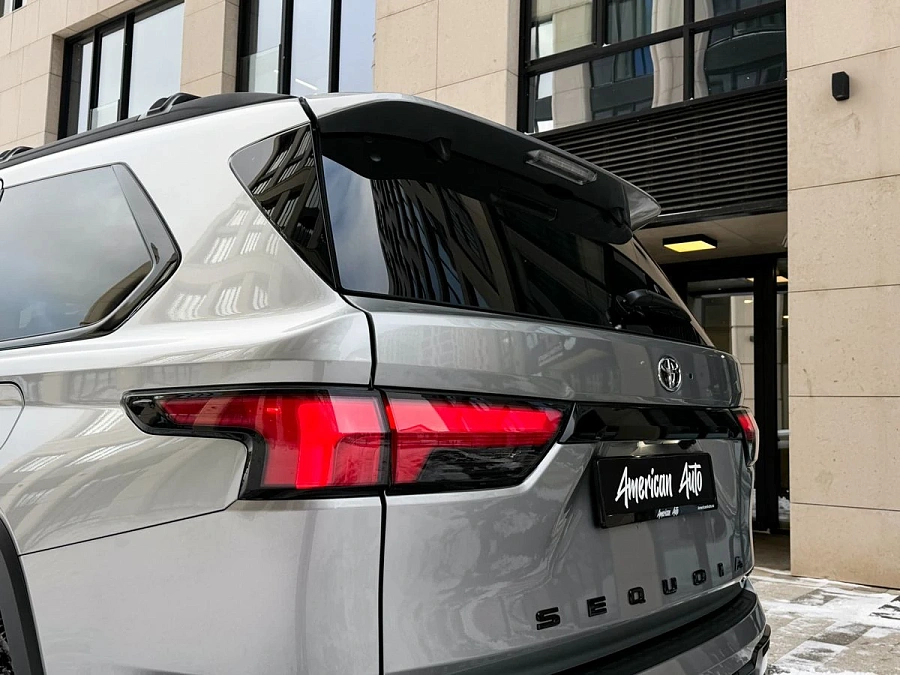 Toyota Sequoia, 2025г., полный привод, автомат