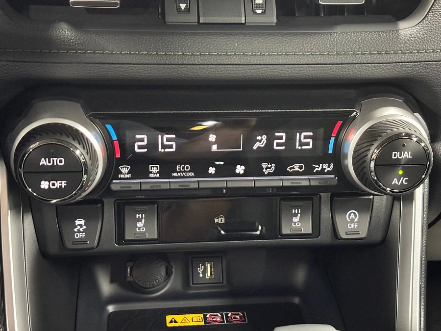 Toyota RAV4, 2025г., полный привод, вариатор