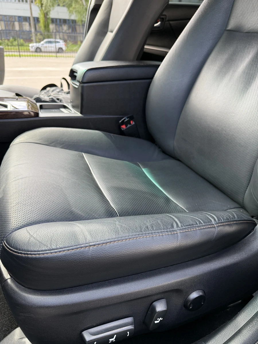 Toyota Camry, 2016г., передний привод, автомат