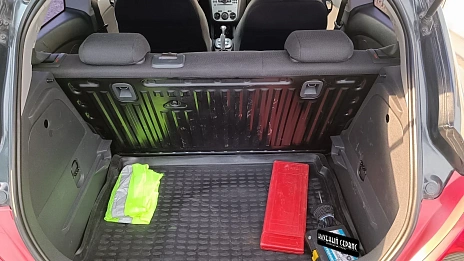 Opel Corsa, 2012г, передний привод, робот