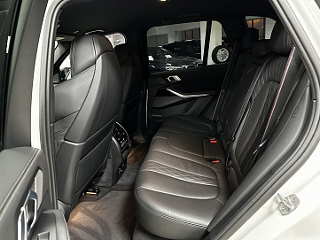 BMW X5, 2024г, полный привод, автомат