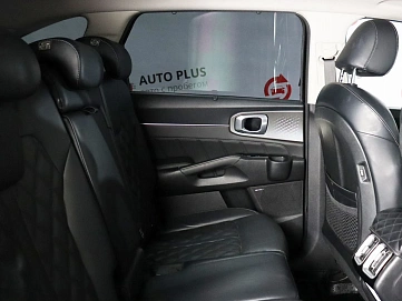 Kia Sorento, 2020г, передний привод, робот
