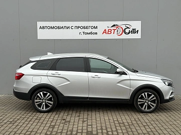 Lada (ВАЗ) , 2021г., передний привод, механика