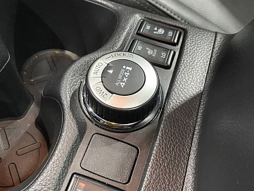 Nissan Qashqai, 2021г, полный привод, вариатор