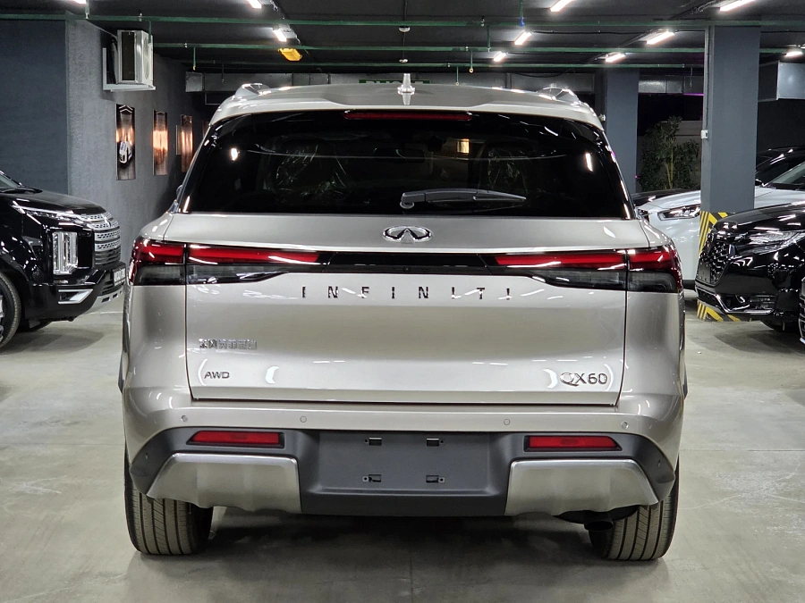 Infiniti QX60, 2025г., полный привод, автомат